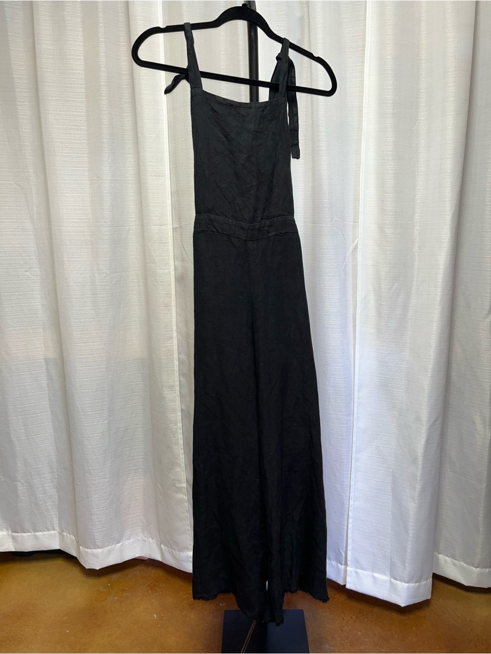 Krisa linen black tie overalls NWT | size small